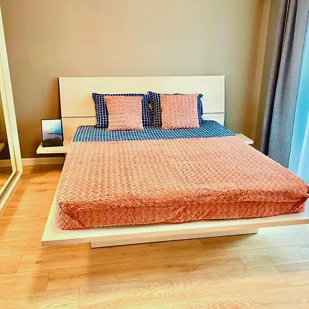 Appartement Mega Rossa Boekarest