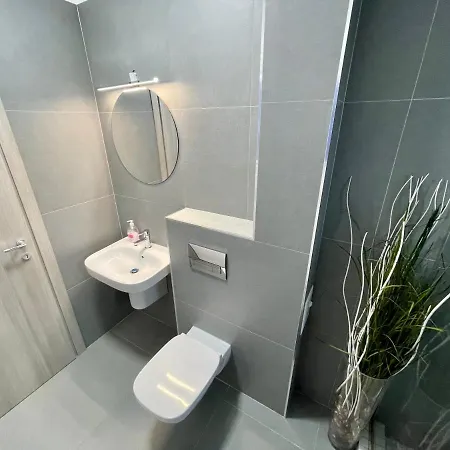 Appartement Mega Rossa Boekarest