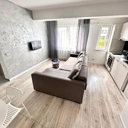 Apartment Mega Rossa