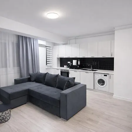 Mega Rossa * ブカレスト