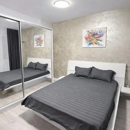 Mega Rossa Apartment *