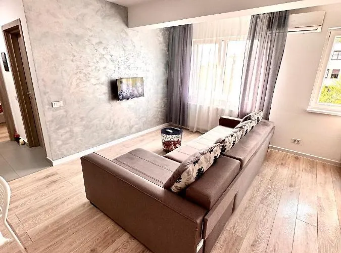 Mega Rossa アパート *