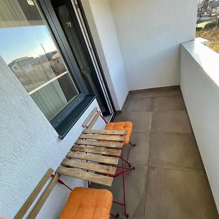 Mega Rossa Apartment *