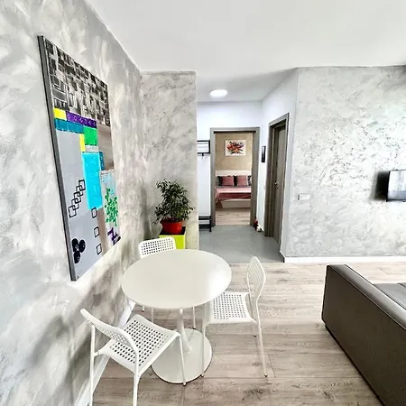 Mega Rossa * Bucharest